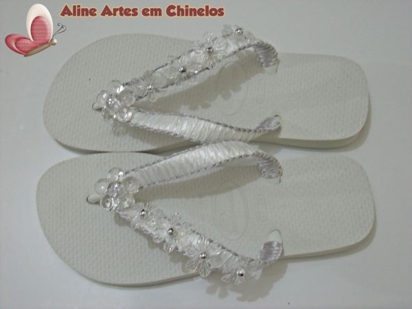 Chinelo Branco com Prata (Modelo 005) II