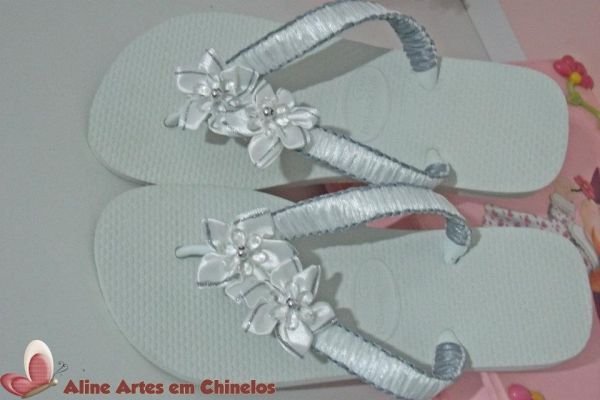 Chinelo Branco com Prata (Modelo 001)