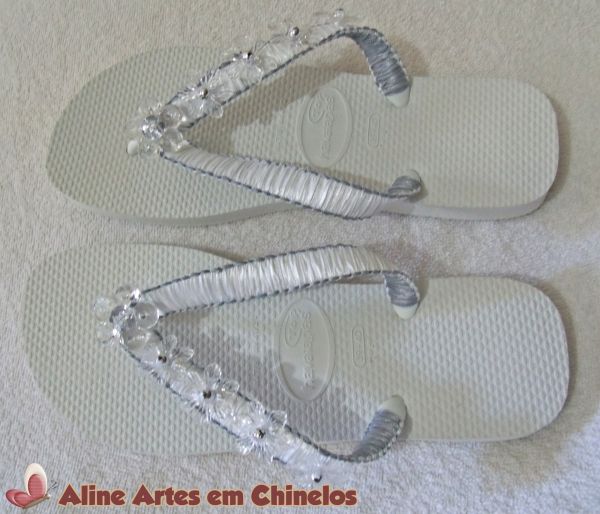 Chinelo Branco com Prata (Modelo 005)